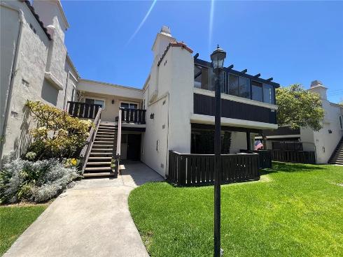 1927 W Houston 5 , Fullerton, CA