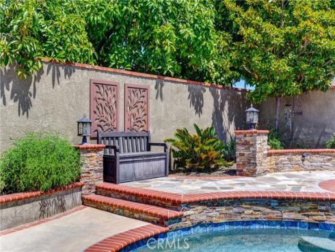 344  Las Riendas  , Fullerton, CA