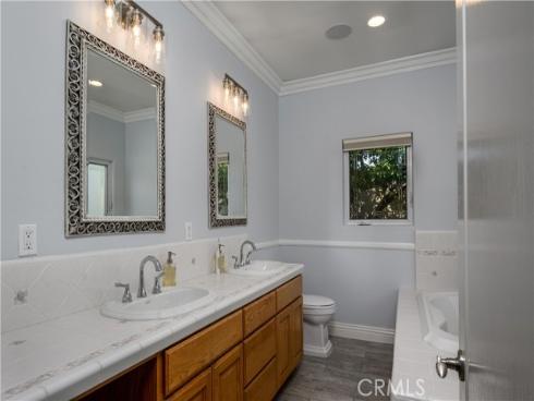 344  Las Riendas  , Fullerton, CA
