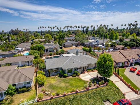 344  Las Riendas  , Fullerton, CA
