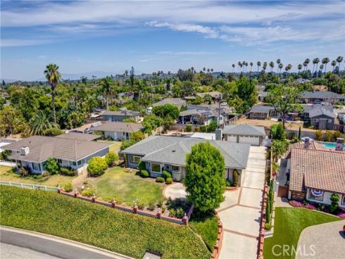 344  Las Riendas  , Fullerton, CA