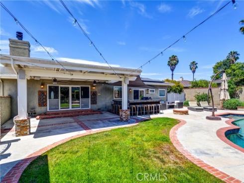 344  Las Riendas  , Fullerton, CA