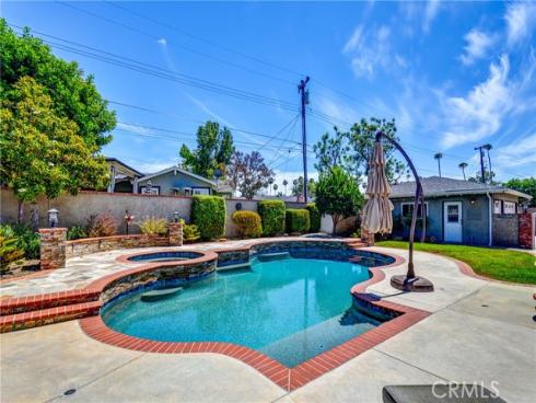 344  Las Riendas  , Fullerton, CA