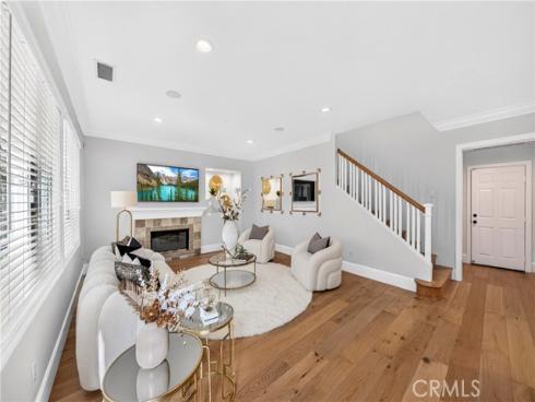 2585  Sunflower  , Fullerton, CA