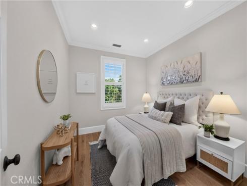 2585  Sunflower  , Fullerton, CA
