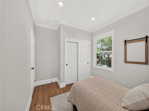 2585  Sunflower  , Fullerton, CA