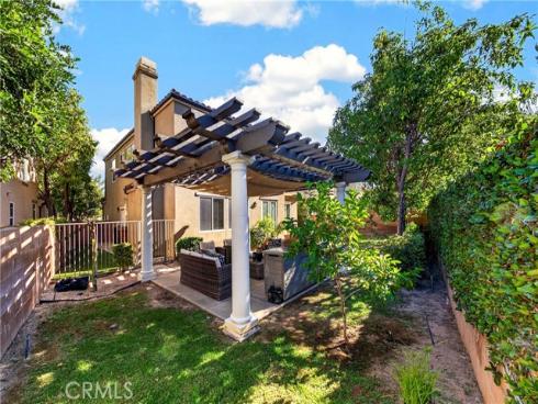 2585  Sunflower  , Fullerton, CA
