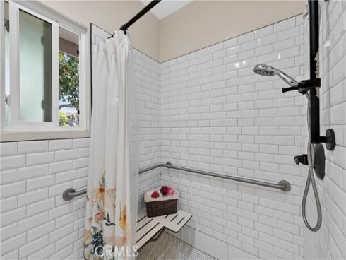 2700 W Olive Avenue, Fullerton, CA