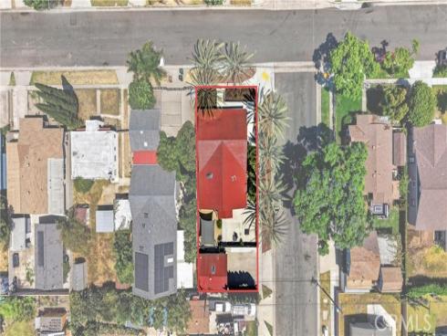 2700 W Olive Avenue, Fullerton, CA