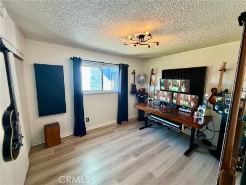 4201 W Oak , Fullerton, CA