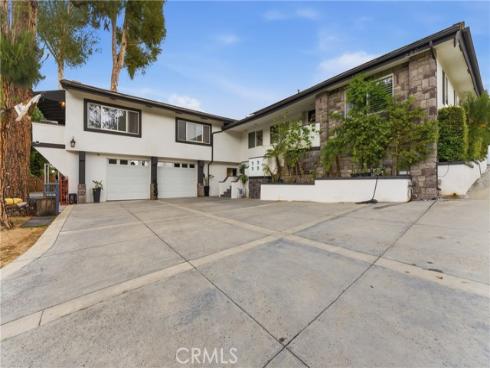 520 W. Hermosa