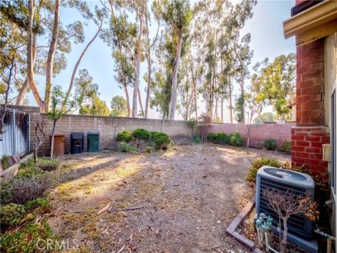 2518  Greenwich   Drive, Fullerton, CA