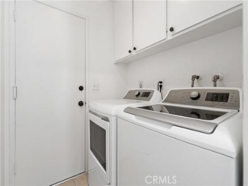 2600  Geneva  , Fullerton, CA