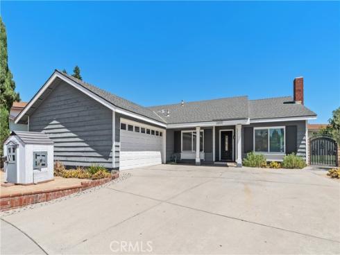 2600  Geneva  , Fullerton, CA