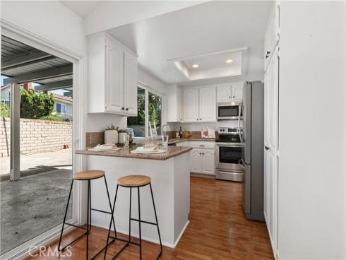 2600  Geneva  , Fullerton, CA
