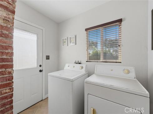 2114 W West , Fullerton, CA