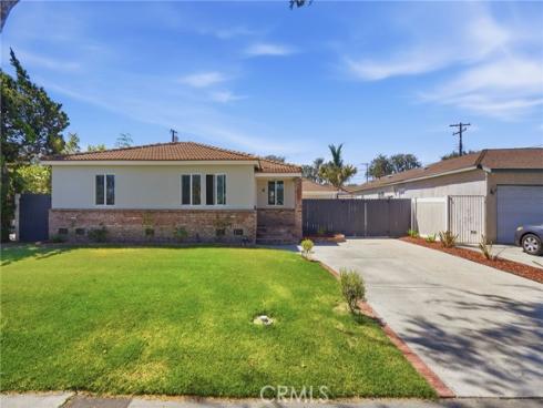 2114 W West , Fullerton, CA