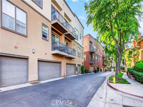2260 Clark , Fullerton, CA
