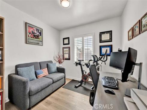 325 N Russell Avenue, Fullerton, CA