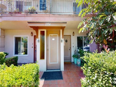 1354 Shadow , Fullerton, CA