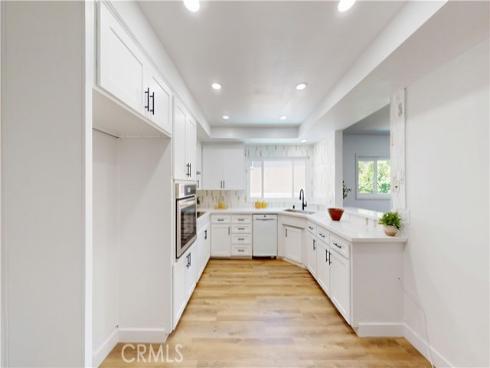 1354 Shadow , Fullerton, CA
