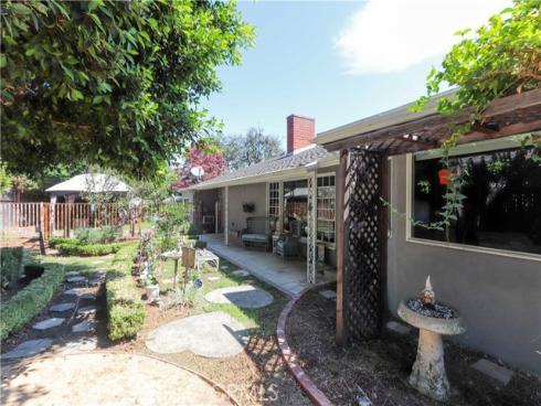 419 E Sunny Hills , Fullerton, CA