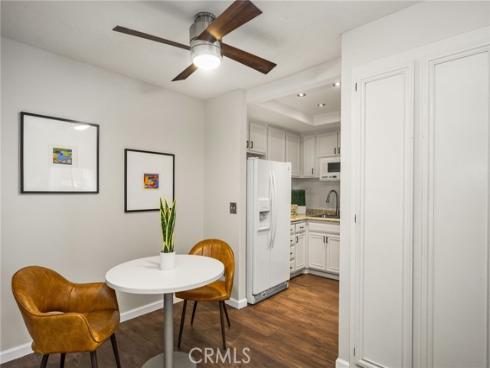3032  Associated  89 , Fullerton, CA