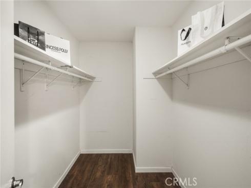 3032  Associated  89 , Fullerton, CA