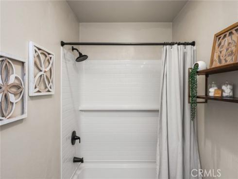 3032  Associated  89 , Fullerton, CA