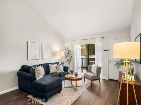 3032  Associated  89 , Fullerton, CA
