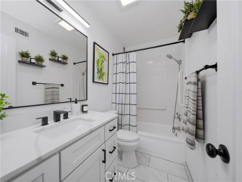 3131 Laurel 9 Avenue, Fullerton, CA