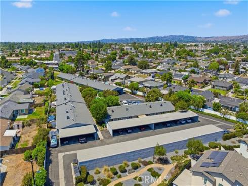 3131  Laurel  9  Avenue, Fullerton, CA