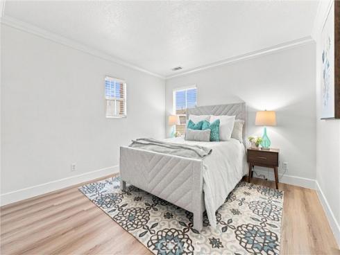 2052 Hessen , Fullerton, CA