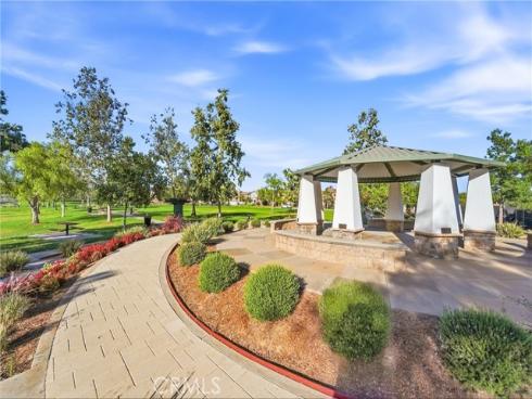 2052 Hessen , Fullerton, CA