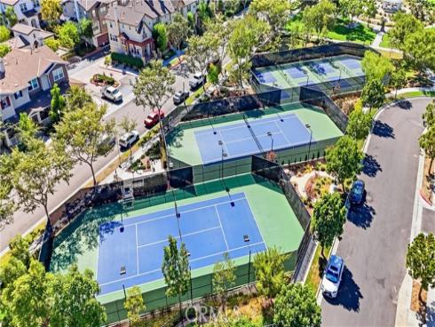 2052 Hessen , Fullerton, CA