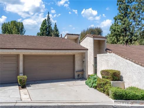 1821 Vista Del Oro , Fullerton, CA