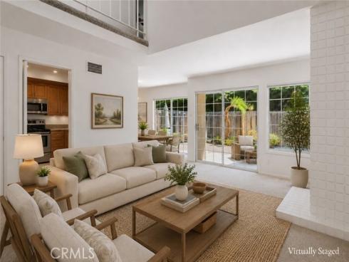 670 W Glenwood , Fullerton, CA