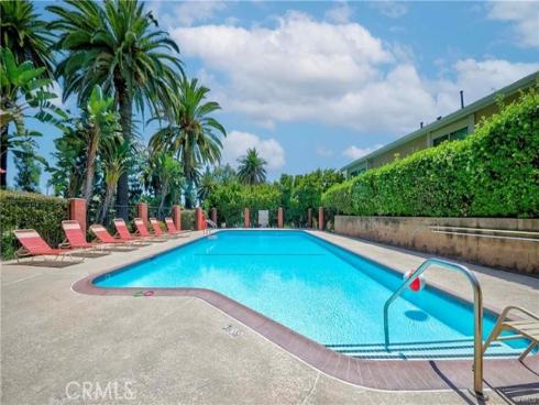 670 W Glenwood , Fullerton, CA