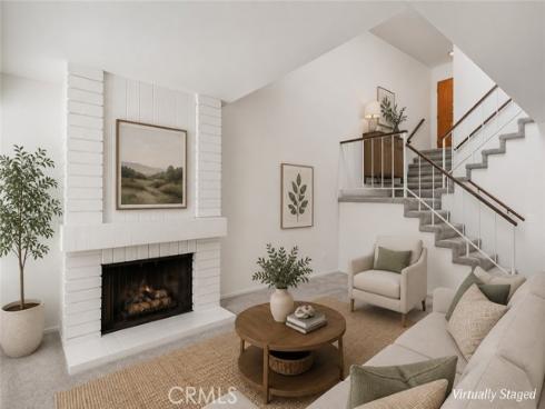 670 W Glenwood , Fullerton, CA