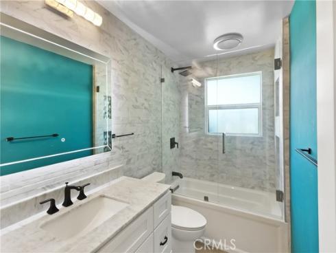 2447 Clarke , Fullerton, CA