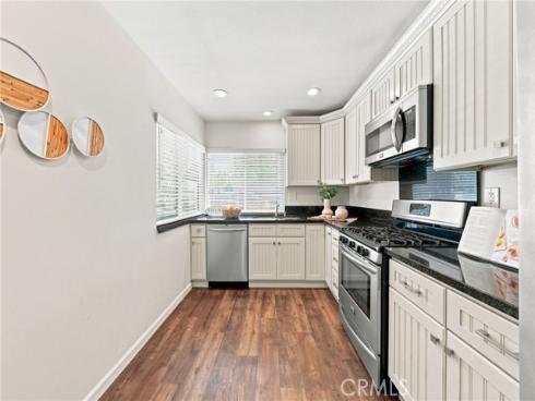 2536 Coventry , Fullerton, CA