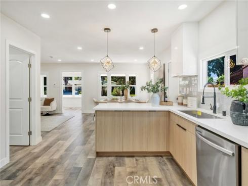 329 W Whiting   Avenue, Fullerton, CA