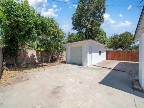329 W Whiting   Avenue, Fullerton, CA