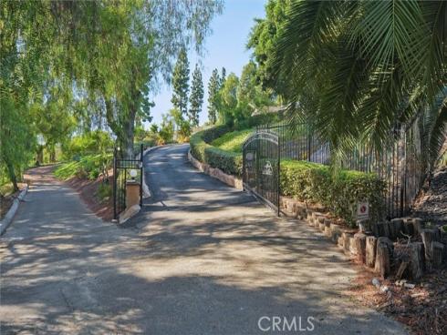 941 Laguna Drive, Fullerton, CA