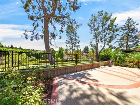 618 Brookline Place, Fullerton, CA