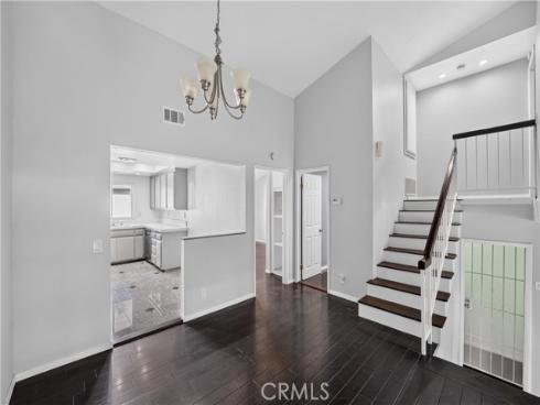 2105 N Derek 3 , Fullerton, CA