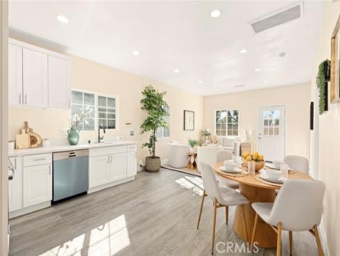 10021 Brookside Dr , Garden Grove, CA