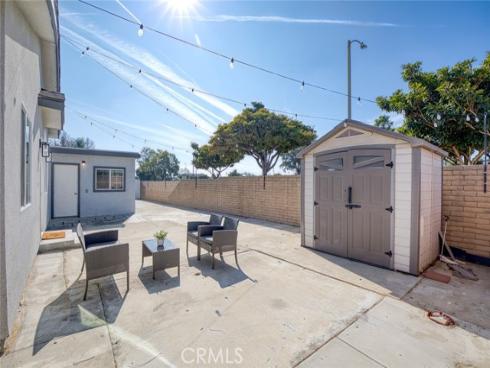 10021 Brookside Dr , Garden Grove, CA