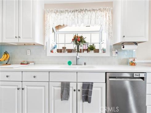 6552 Killarney Avenue, Garden Grove, CA