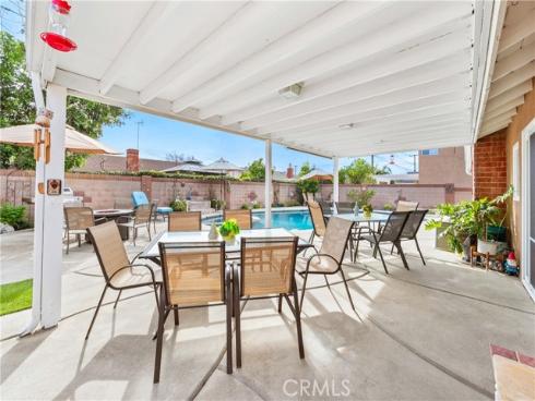 6552 Killarney Avenue, Garden Grove, CA